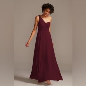 David’s Bridal bridesmaid dress; original size 14 (no alterations)